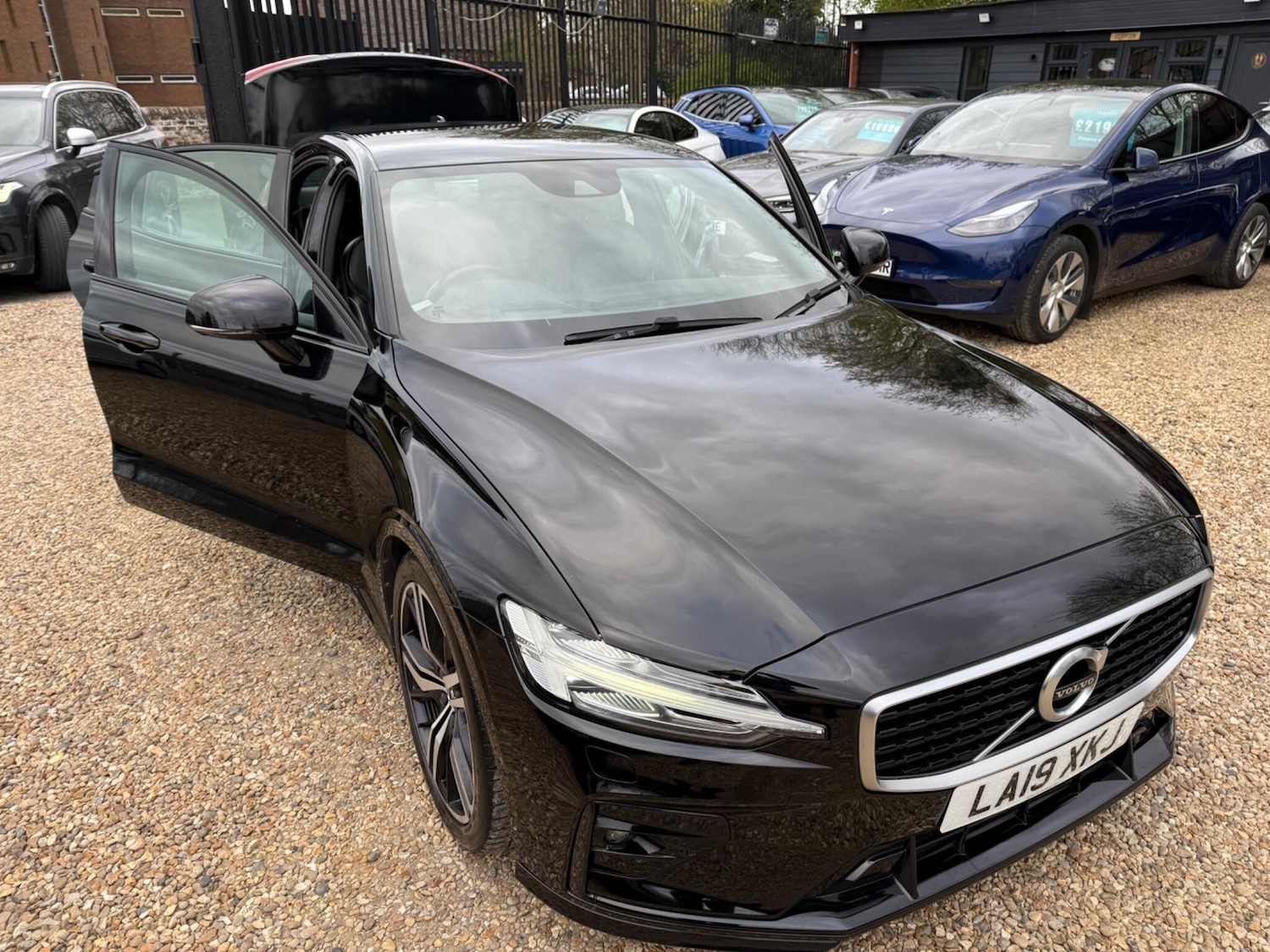 Used Volvo S60 2019 for sale - 78204317: Photo 51