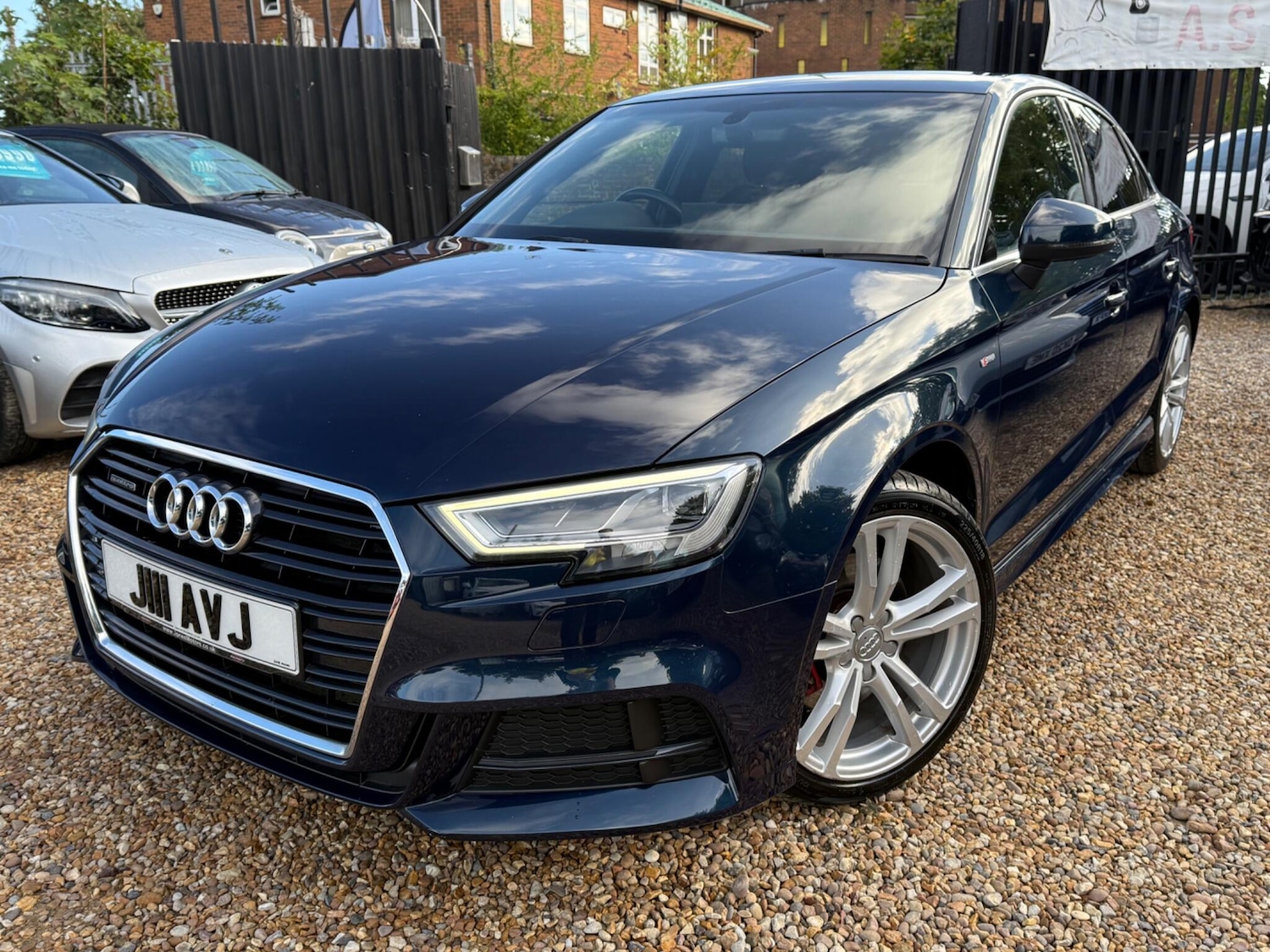 Used Audi A3 2017 for sale - 77722806: Photo 3