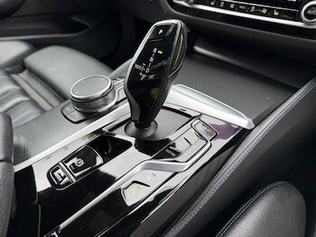 Used BMW 5 Series 2022 for sale - 78784162: Photo