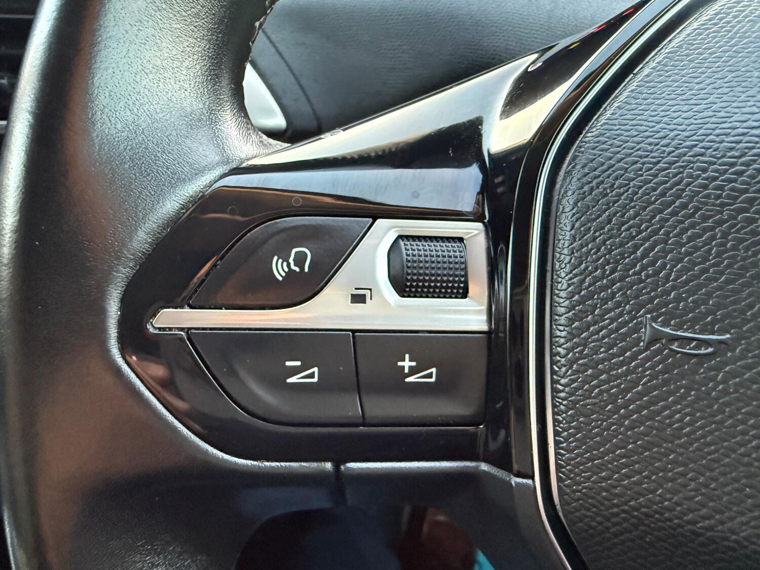 Used Peugeot 5008 2021 for sale - 77722786: Photo 20