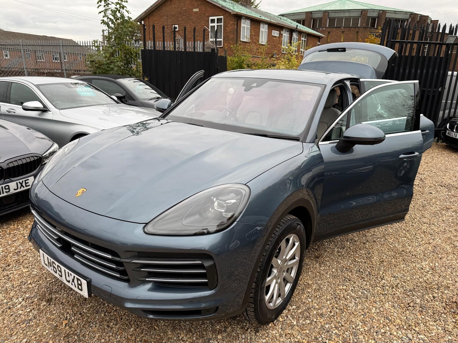 Used Porsche Cayenne for sale - 77724050: Photo 56