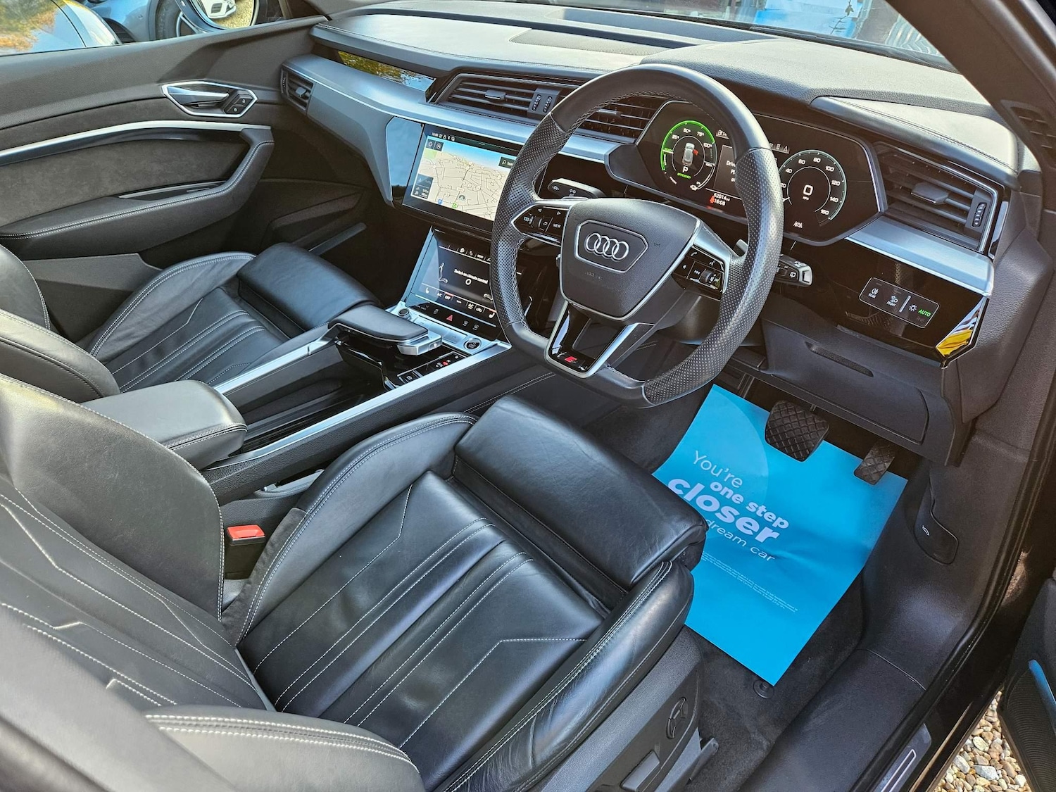 Used Audi e-tron 2021 for sale - 78147960: Photo 12