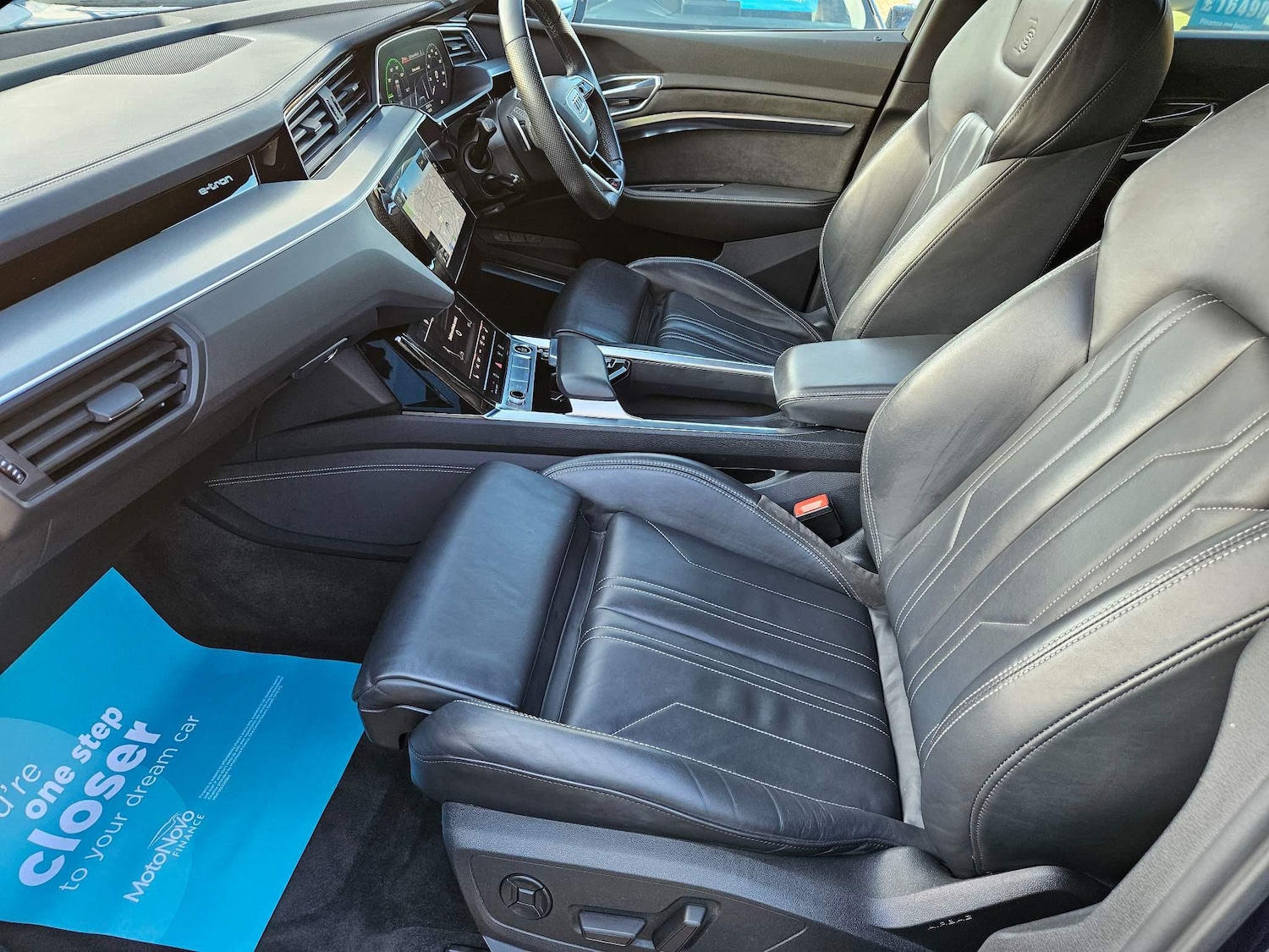 Used Audi e-tron 2021 for sale - 78147960: Photo 16