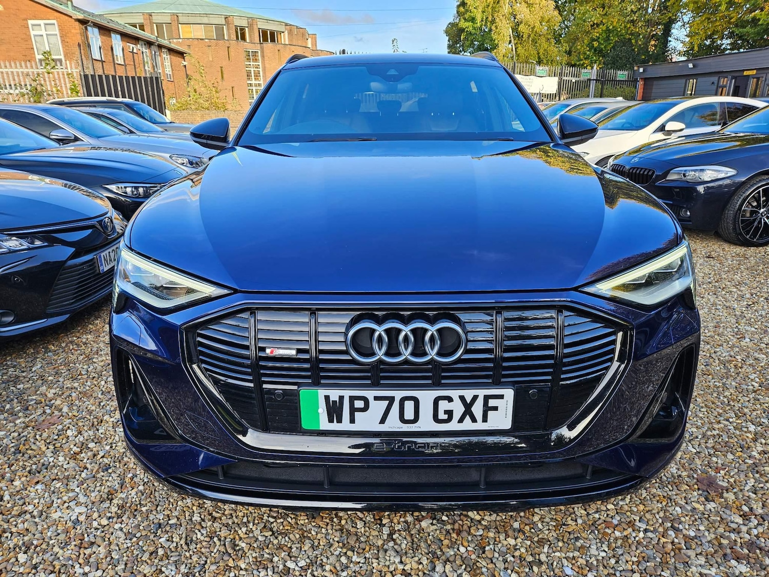Used Audi e-tron 2021 for sale - 78147960: Photo 2