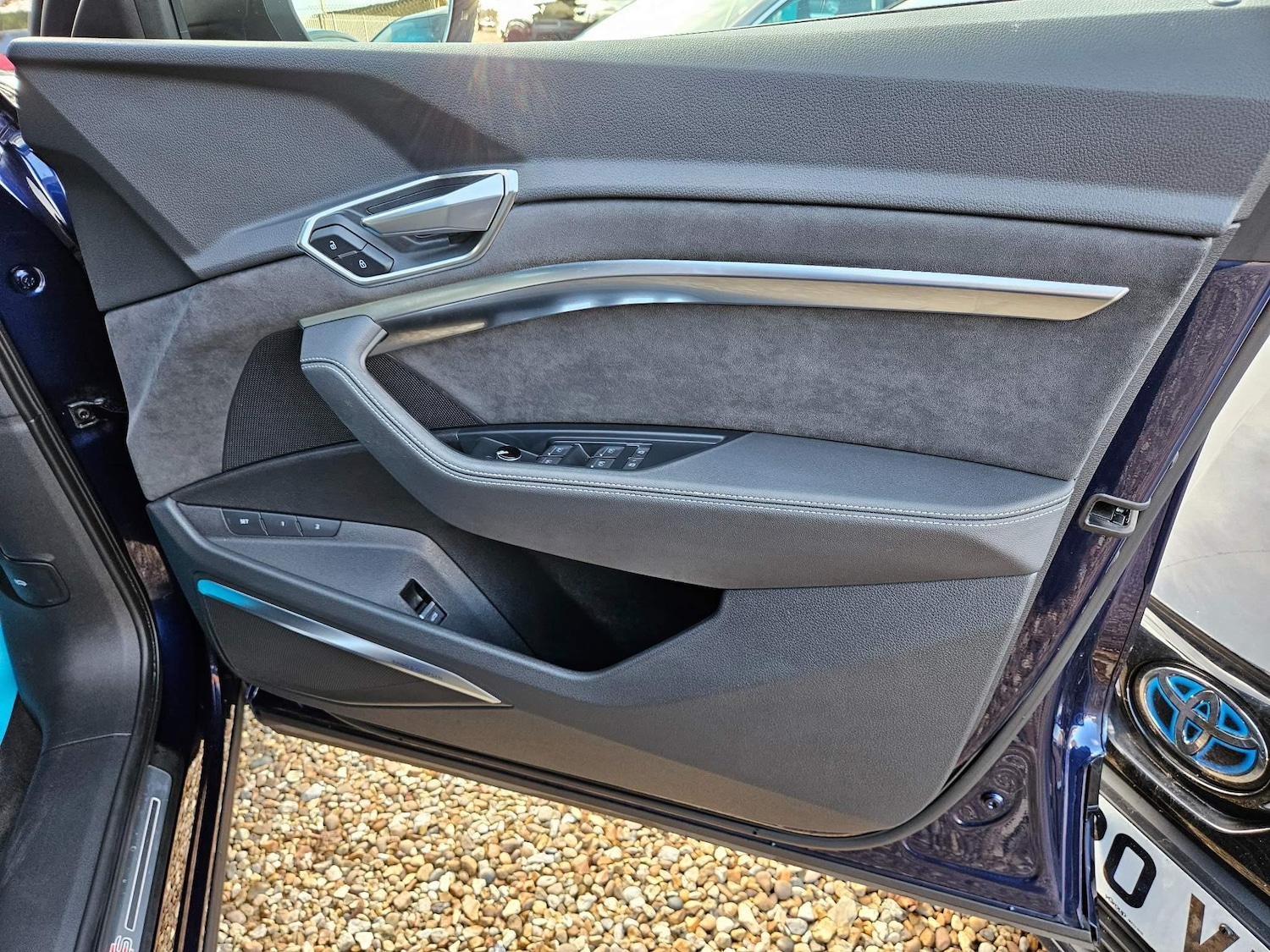 Used Audi e-tron 2021 for sale - 78147960: Photo 46