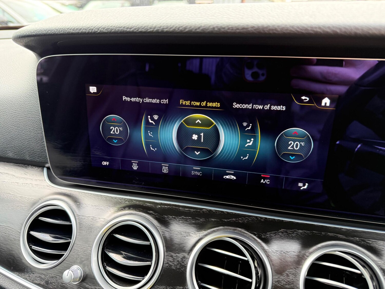 Used Mercedes-Benz E Class 2022 for sale - 77723628: Photo 31