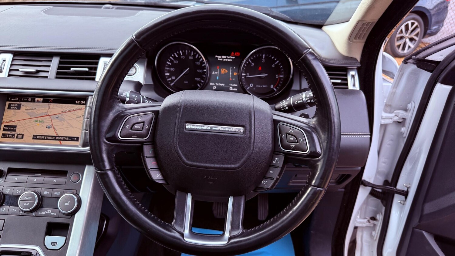 Used Land Rover Range Rover Evoque 2015 for sale - 77722762: Photo 47