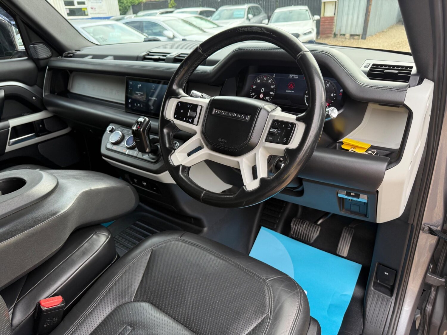 Used Land Rover Defender 110 for sale - 77723945: Photo 13