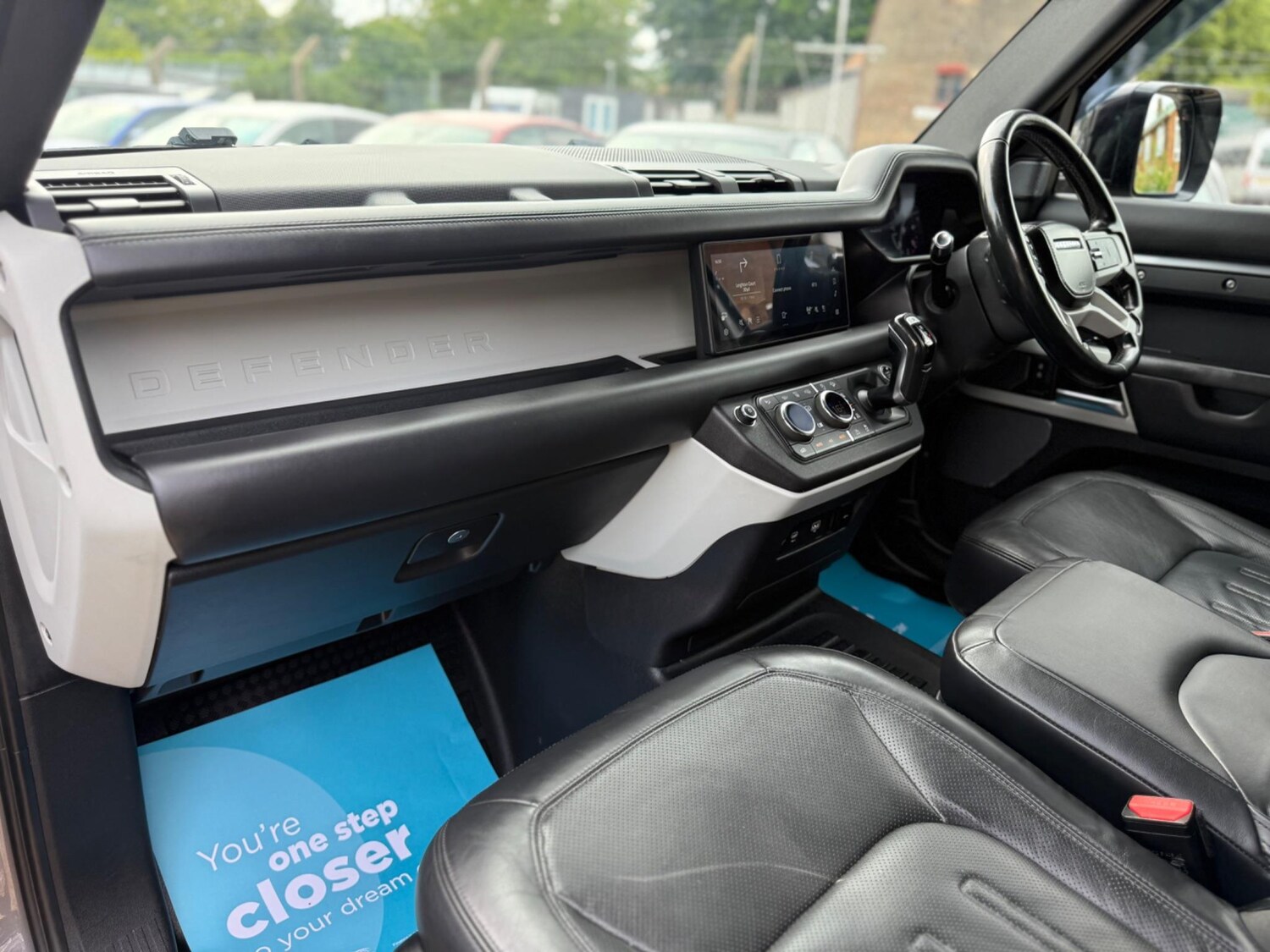 Used Land Rover Defender 110 for sale - 77723945: Photo 17