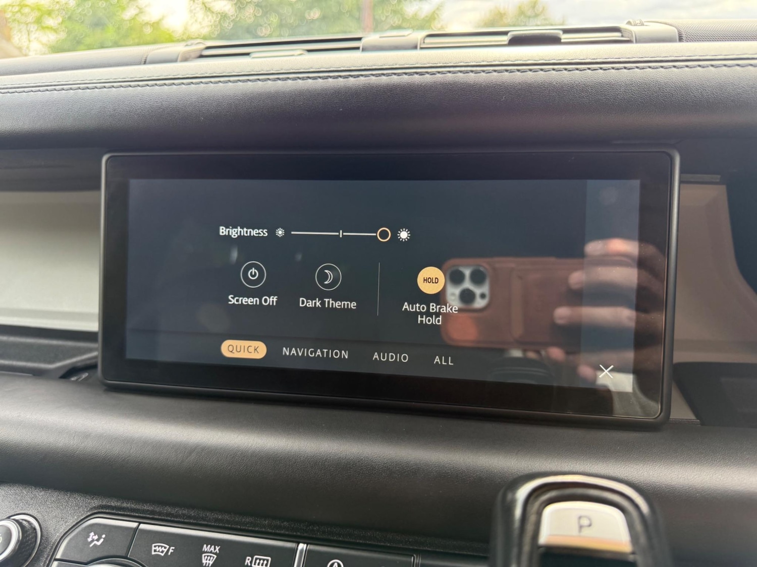 Used Land Rover Defender 110 for sale - 77723945: Photo 31