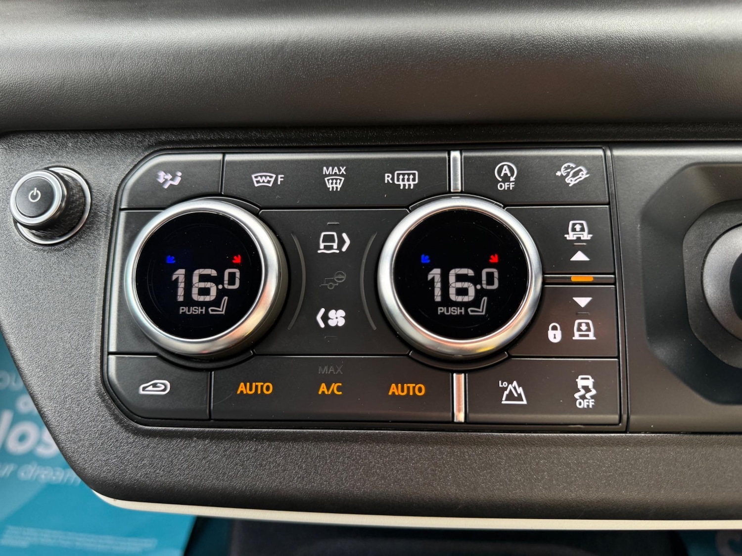 Used Land Rover Defender 110 for sale - 77723945: Photo 39