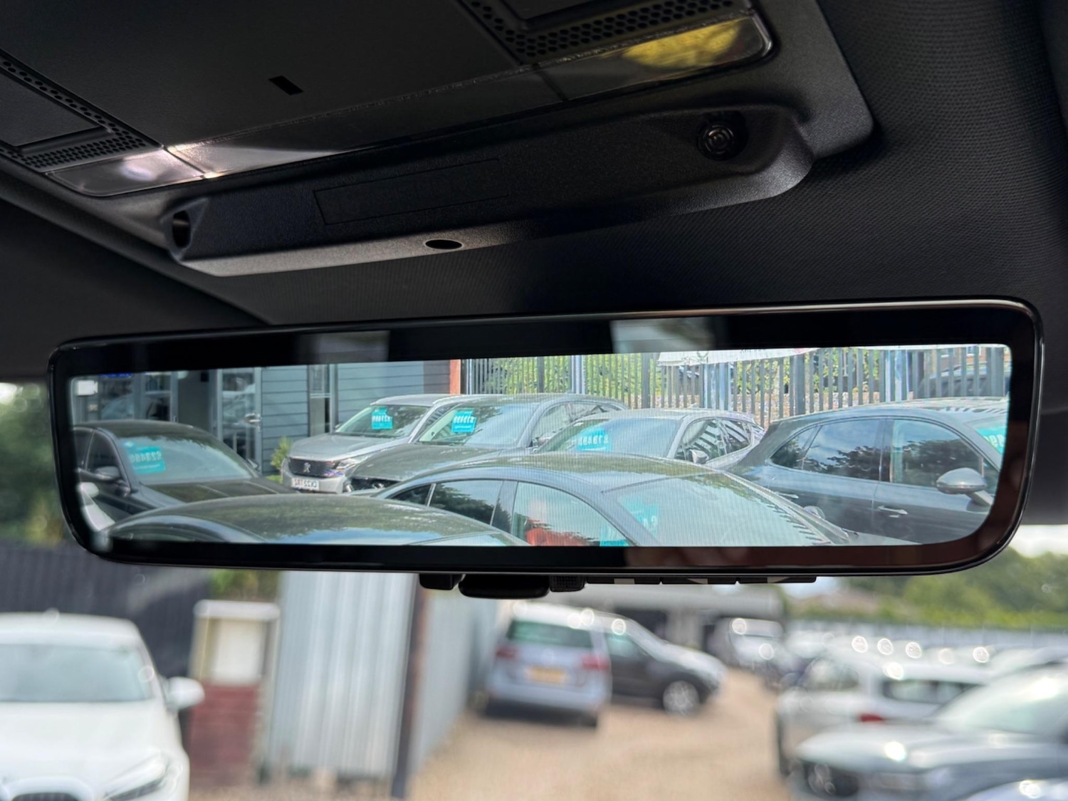 Used Land Rover Defender 110 for sale - 77723945: Photo 5