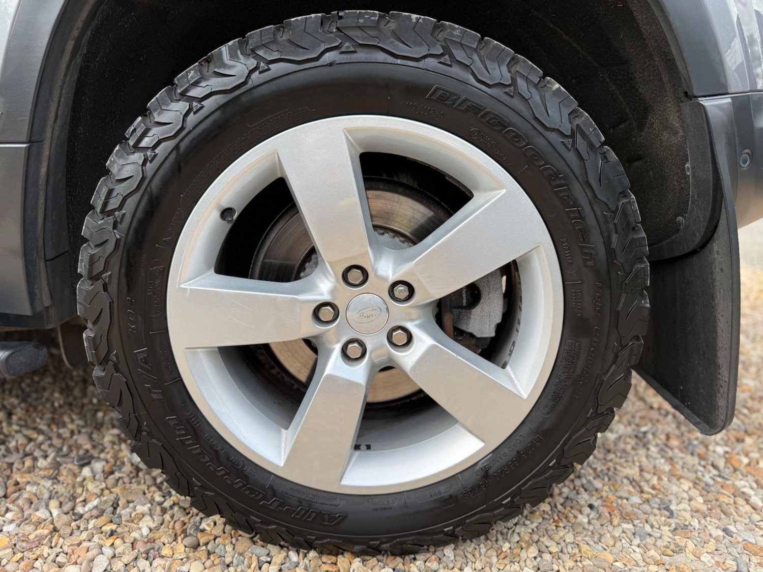 Used Land Rover Defender 110 for sale - 77723945: Photo 55