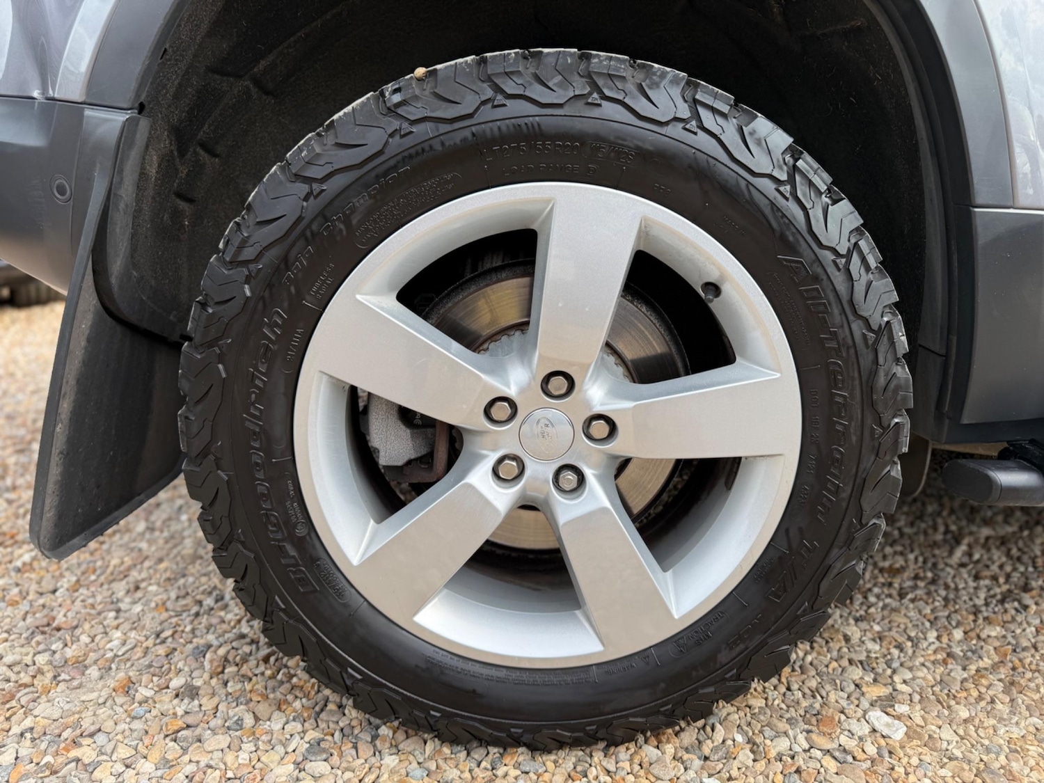 Used Land Rover Defender 110 for sale - 77723945: Photo 56