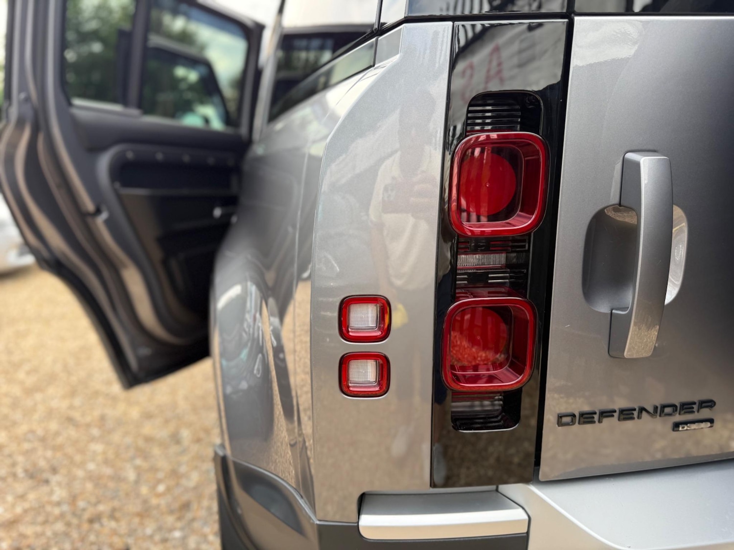 Used Land Rover Defender 110 for sale - 77723945: Photo 59