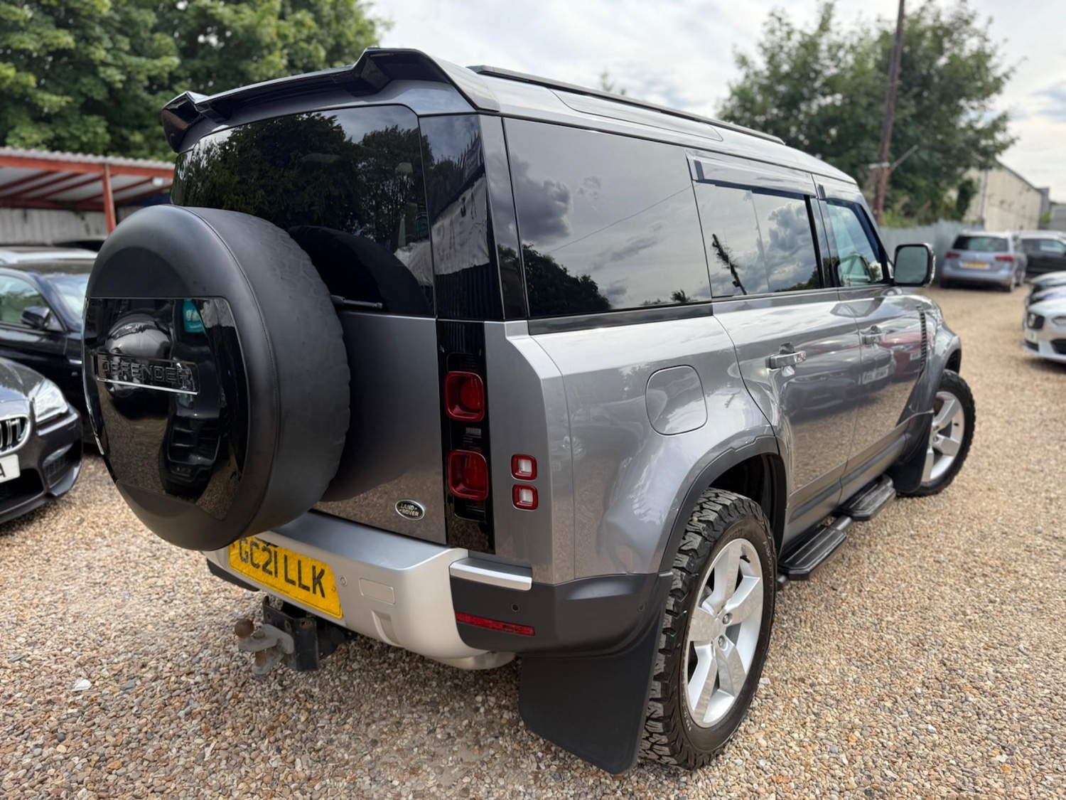 Used Land Rover Defender 110 for sale - 77723945: Photo 6