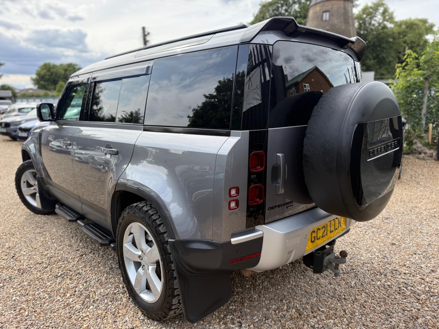 Used Land Rover Defender 110 for sale - 77723945: Photo 8