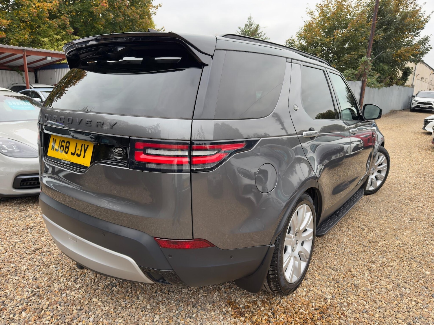 Used Land Rover Discovery 2018 for sale - 77723679: Photo 5