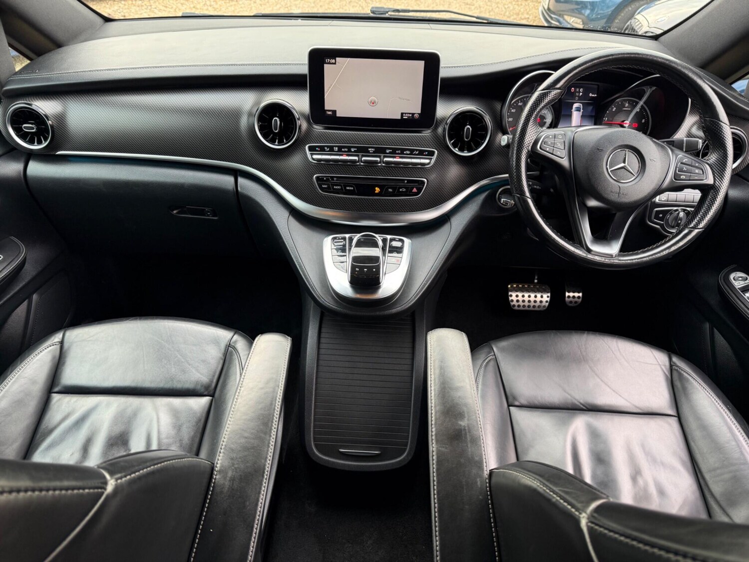 Used Mercedes-Benz V-Class for sale - 78100330: Photo 11