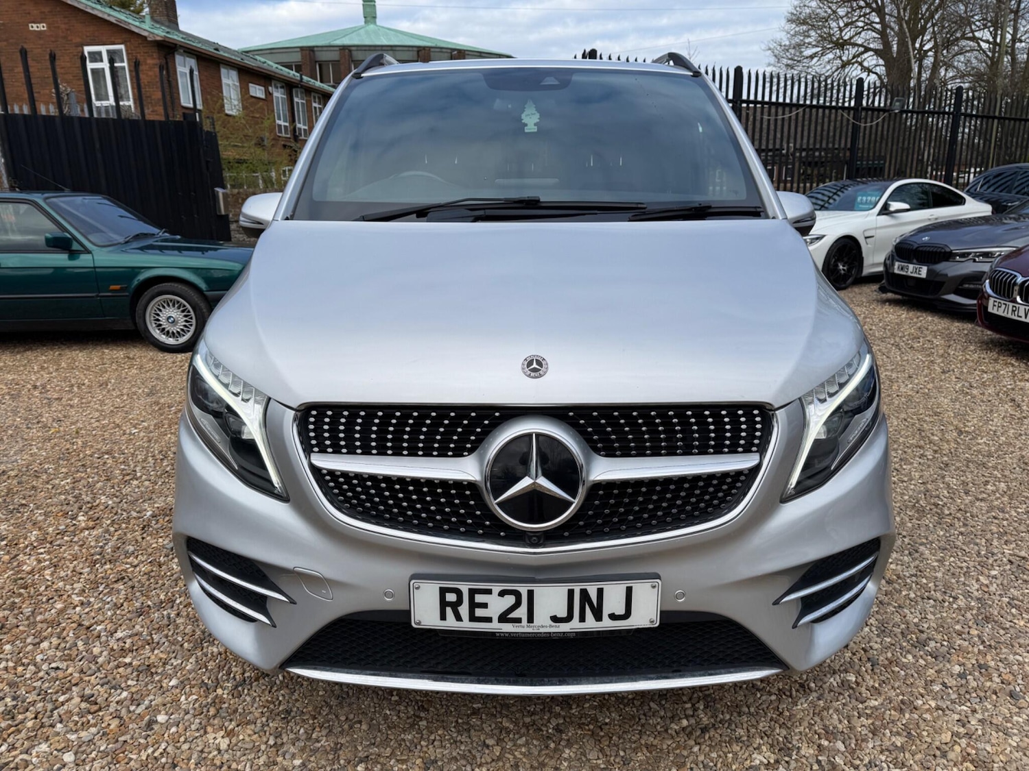 Used Mercedes-Benz V-Class for sale - 78100330: Photo 2