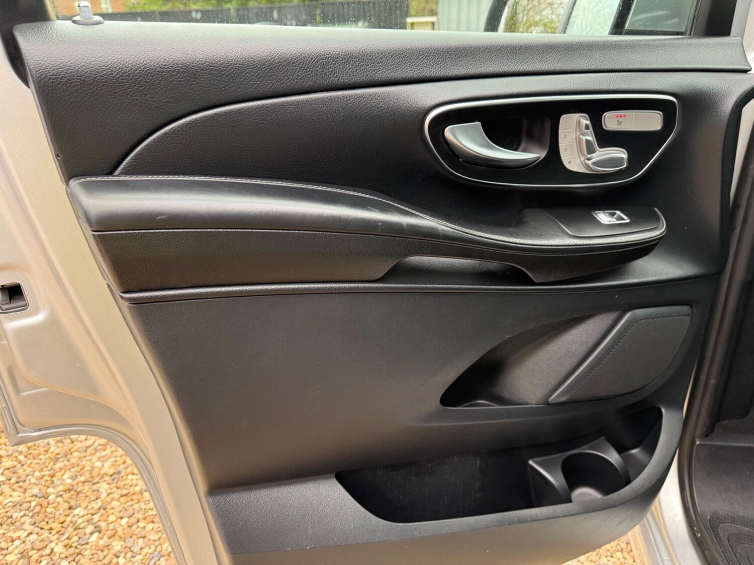 Used Mercedes-Benz V-Class for sale - 78100330: Photo 34