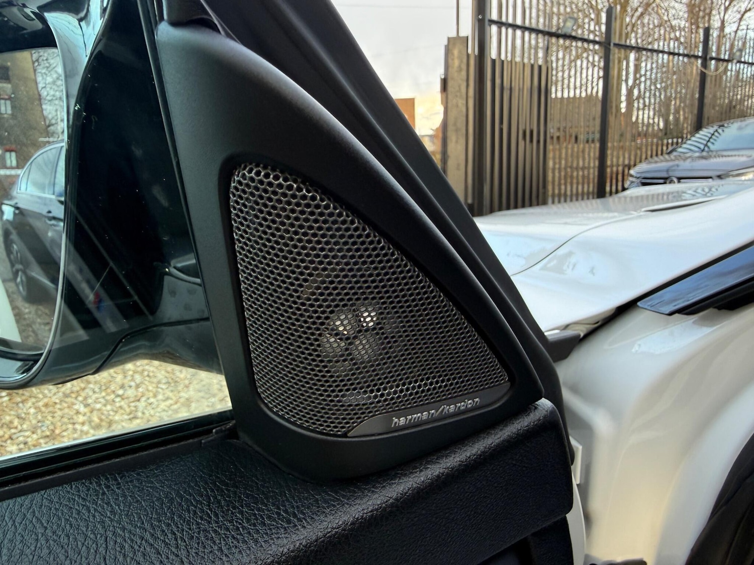 Used BMW M4 2020 for sale - 77977938: Photo 38