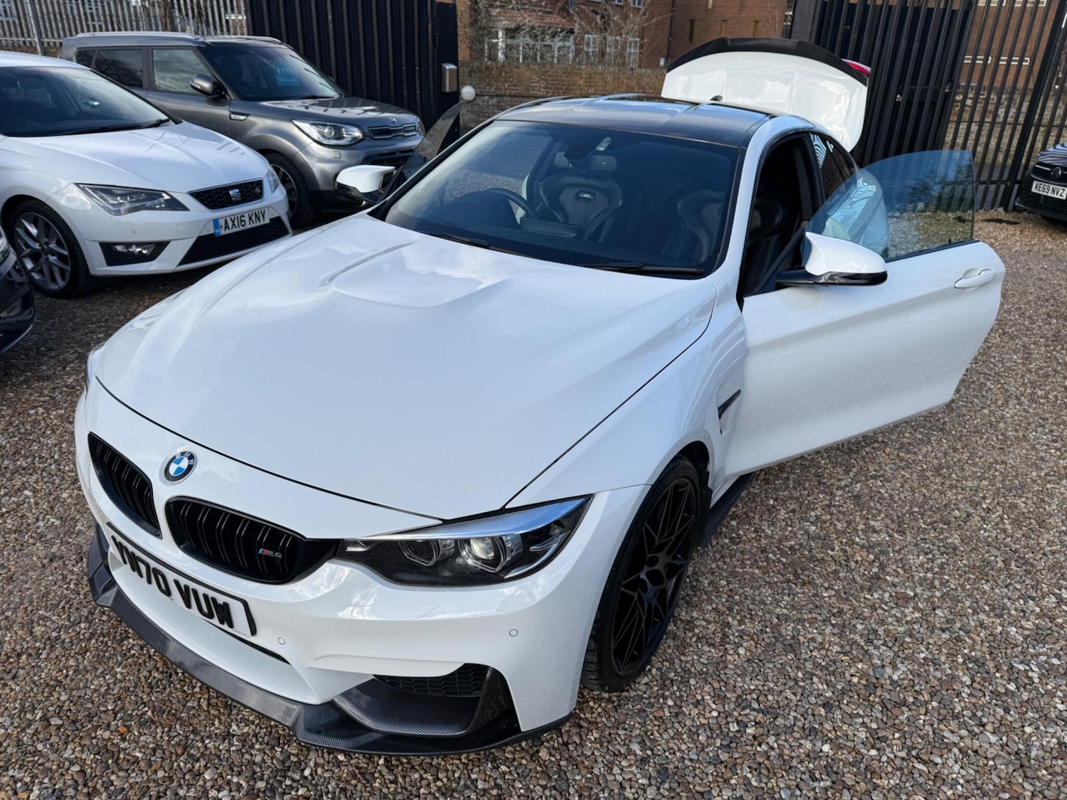 Used BMW M4 2020 for sale - 77977938: Photo 56