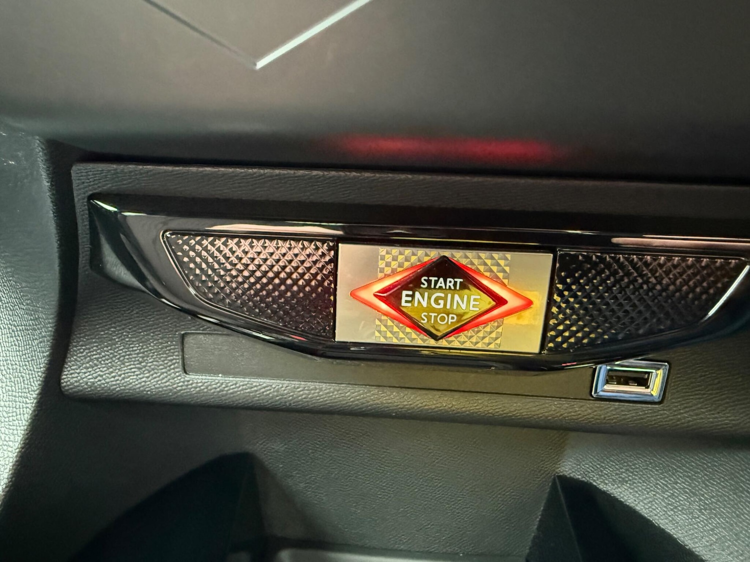 Used DS Automobiles DS 3 2021 for sale - 77793753: Photo 33