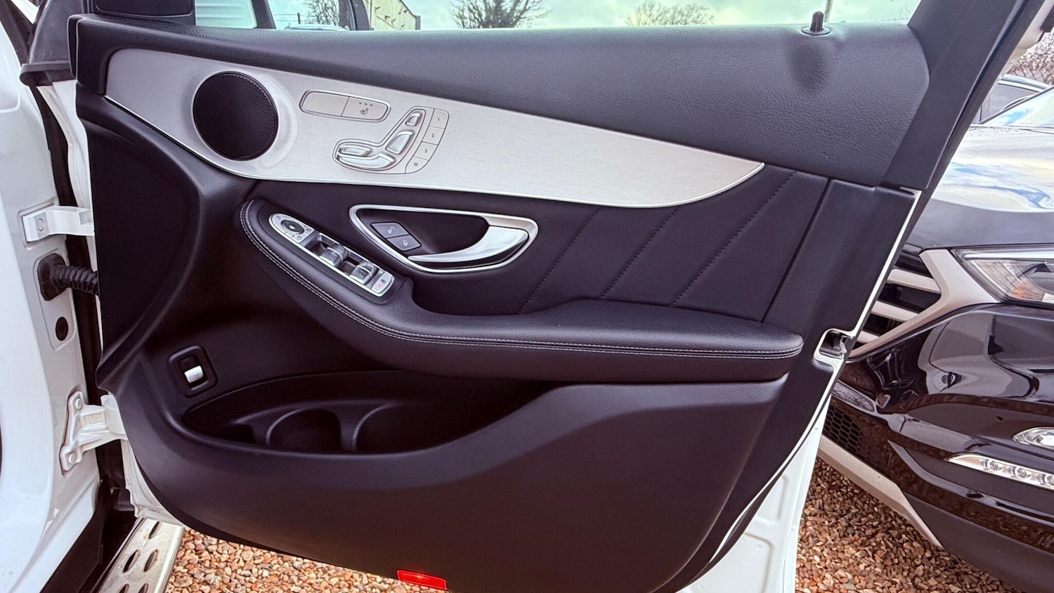 Used Mercedes-Benz GLC for sale - 77794417: Photo 48