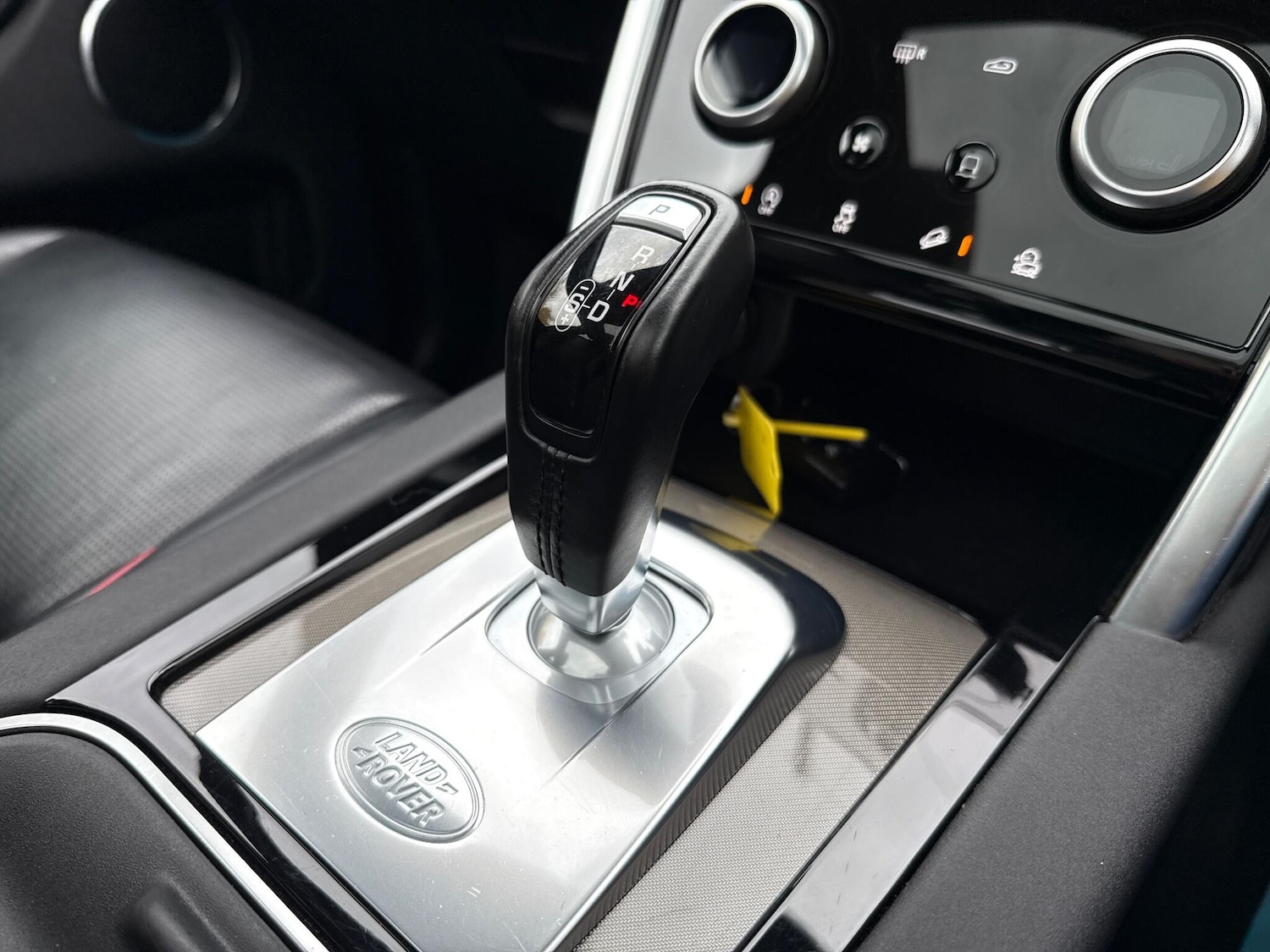 Used Land Rover Discovery Sport for sale - 78205085: Photo 4