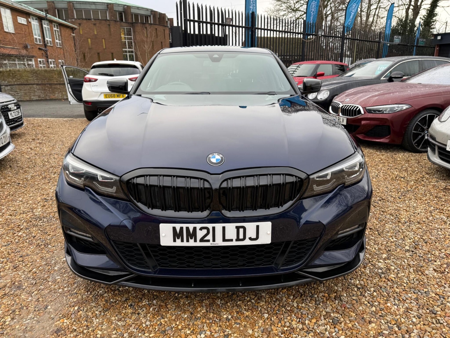 Used BMW 3 Series 2021 for sale - 77723574: Photo 2