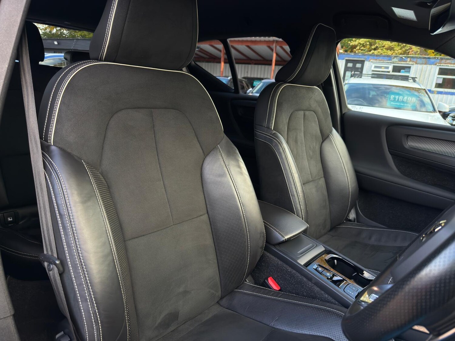 Used Volvo XC40 2020 for sale - 77723404: Photo 12