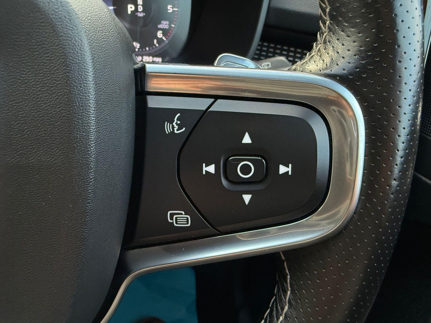 Used Volvo XC40 2020 for sale - 77723404: Photo 21