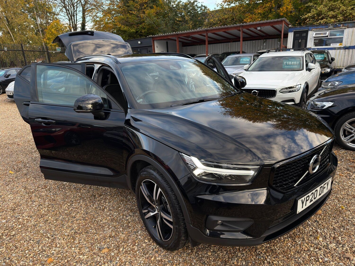 Used Volvo XC40 2020 for sale - 77723404: Photo 34
