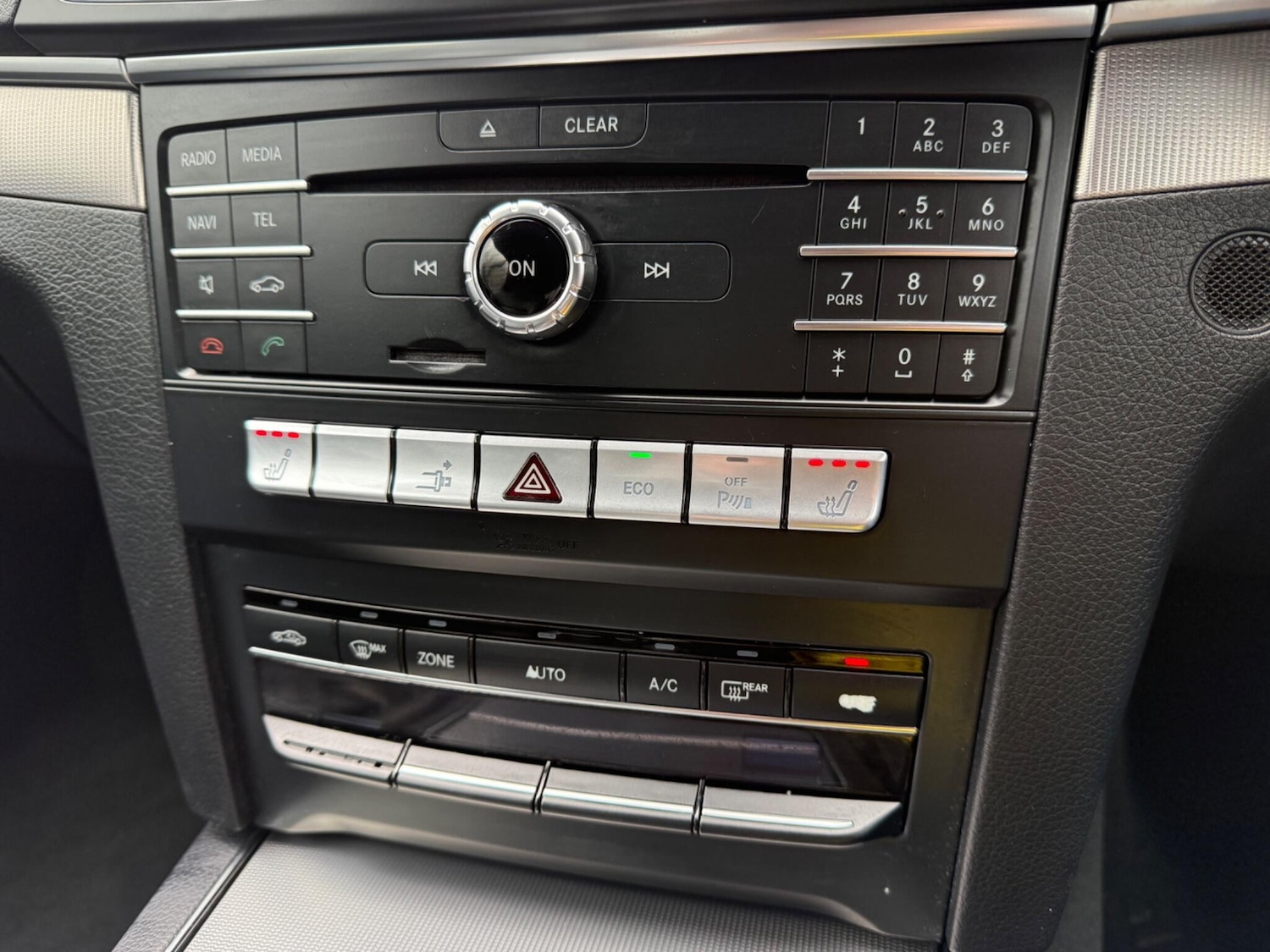 Used Mercedes-Benz E Class for sale - 77793682: Photo 27