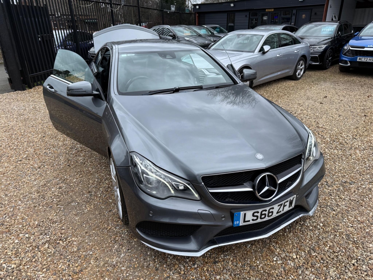 Used Mercedes-Benz E Class for sale - 77793682: Photo 31