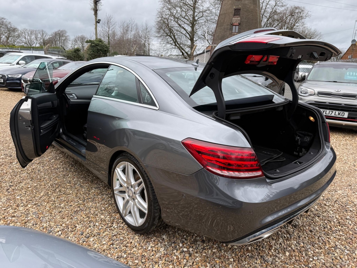 Used Mercedes-Benz E Class for sale - 77793682: Photo 34