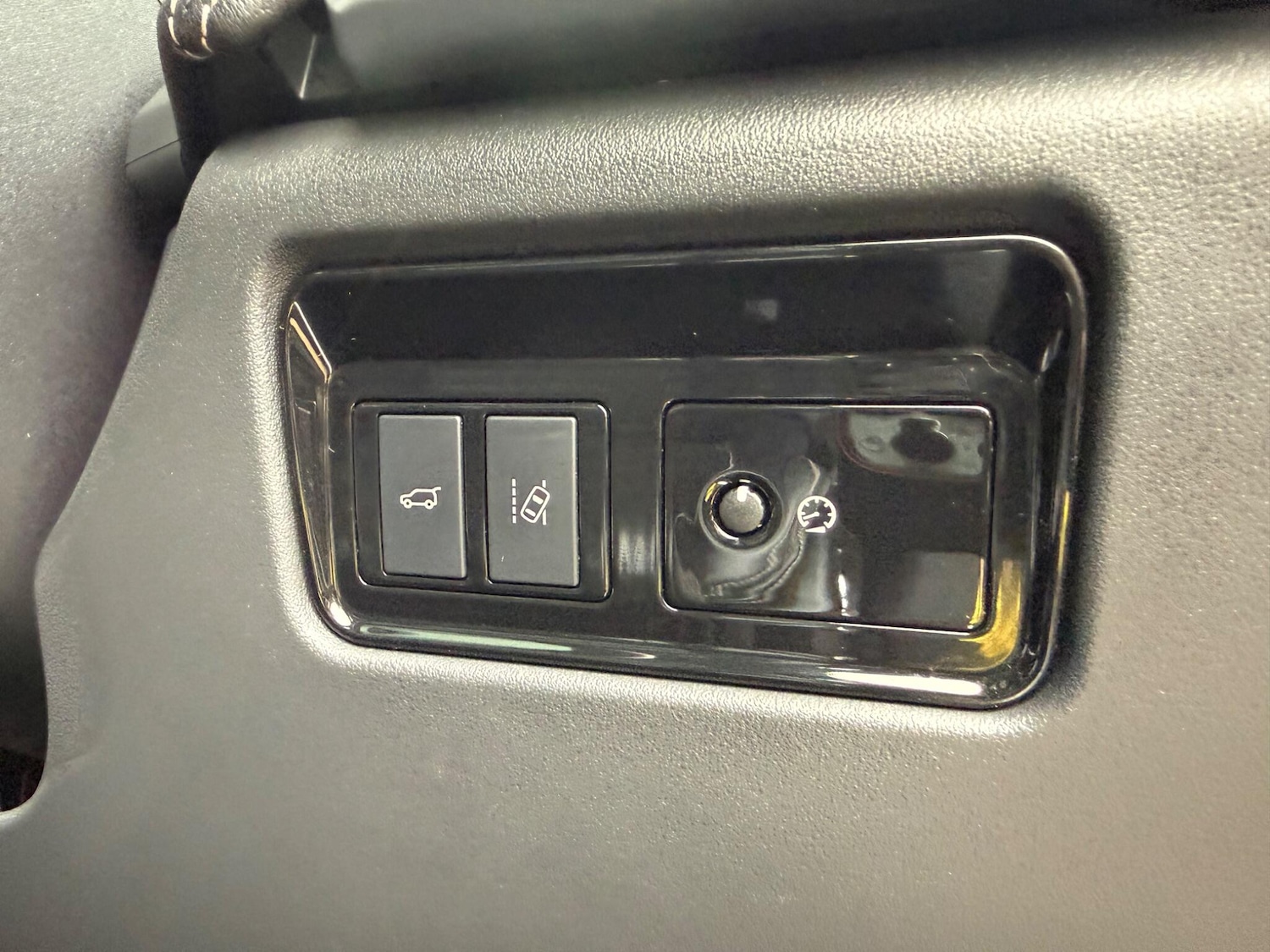 Used Jaguar F-Pace 2017 for sale - 77892241: Photo 37