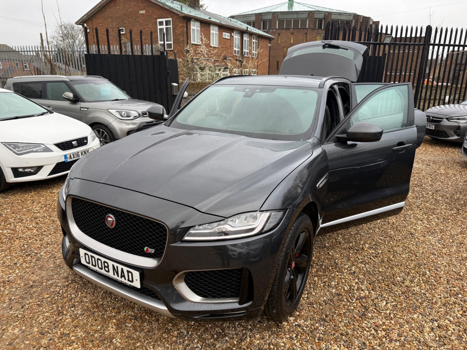 Used Jaguar F-Pace 2017 for sale - 77892241: Photo 51