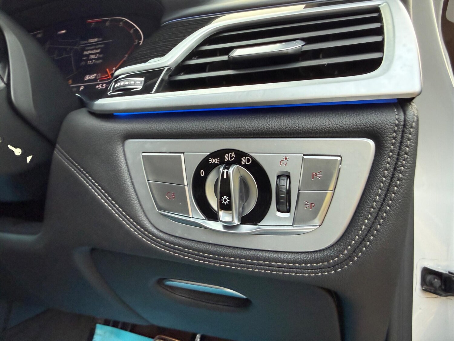 Used BMW 7 Series 2019 for sale - 77723348: Photo 36