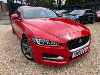 Used Jaguar XE 2018 for sale - 78612959: Photo