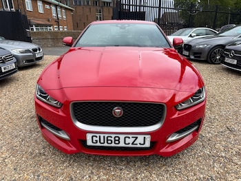 Used Jaguar XE 2018 for sale - 78612959: Photo