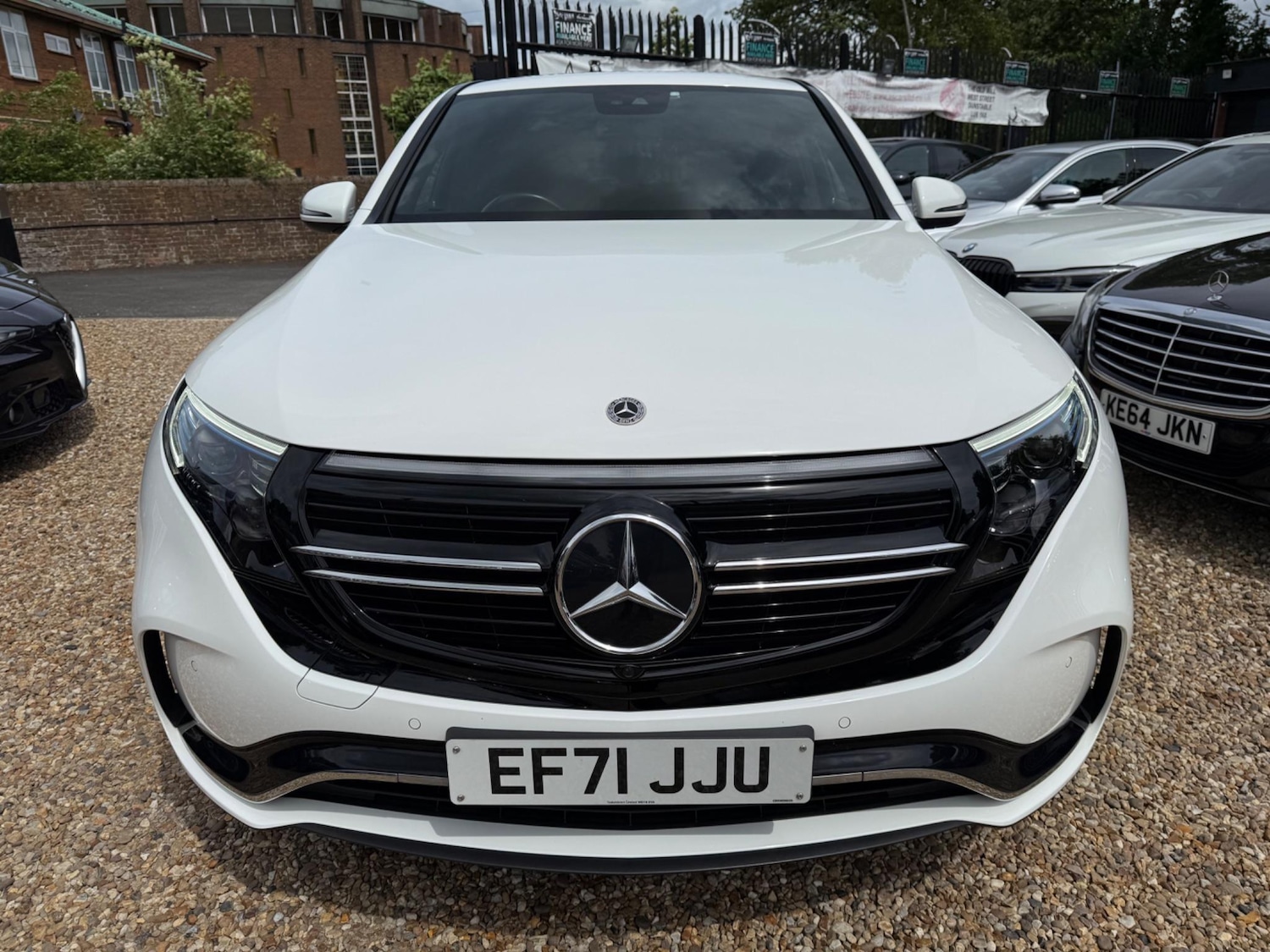 Used Mercedes-Benz EQC for sale - 77723578: Photo 2