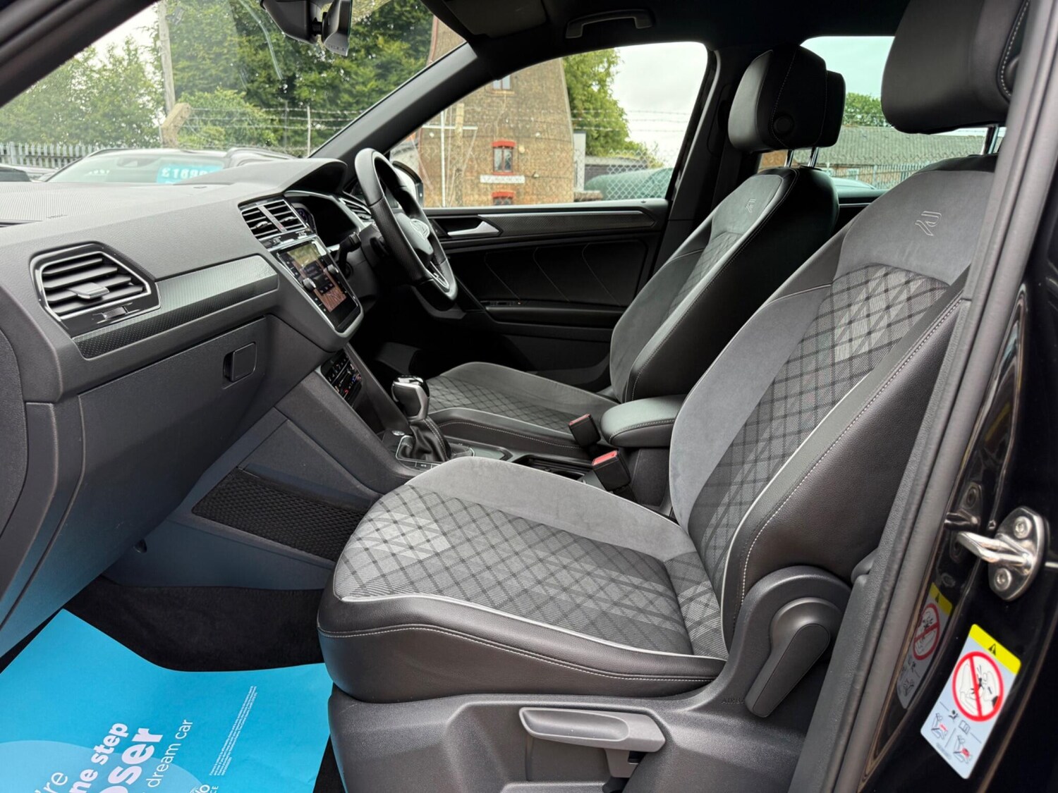 Used Volkswagen Tiguan 2021 for sale - 77940548: Photo 17