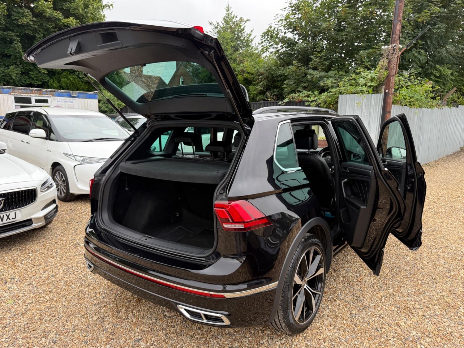 Used Volkswagen Tiguan 2021 for sale - 77940548: Photo 43