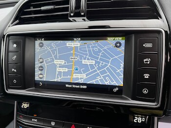 Used Jaguar XE 2016 for sale - 78276122: Photo