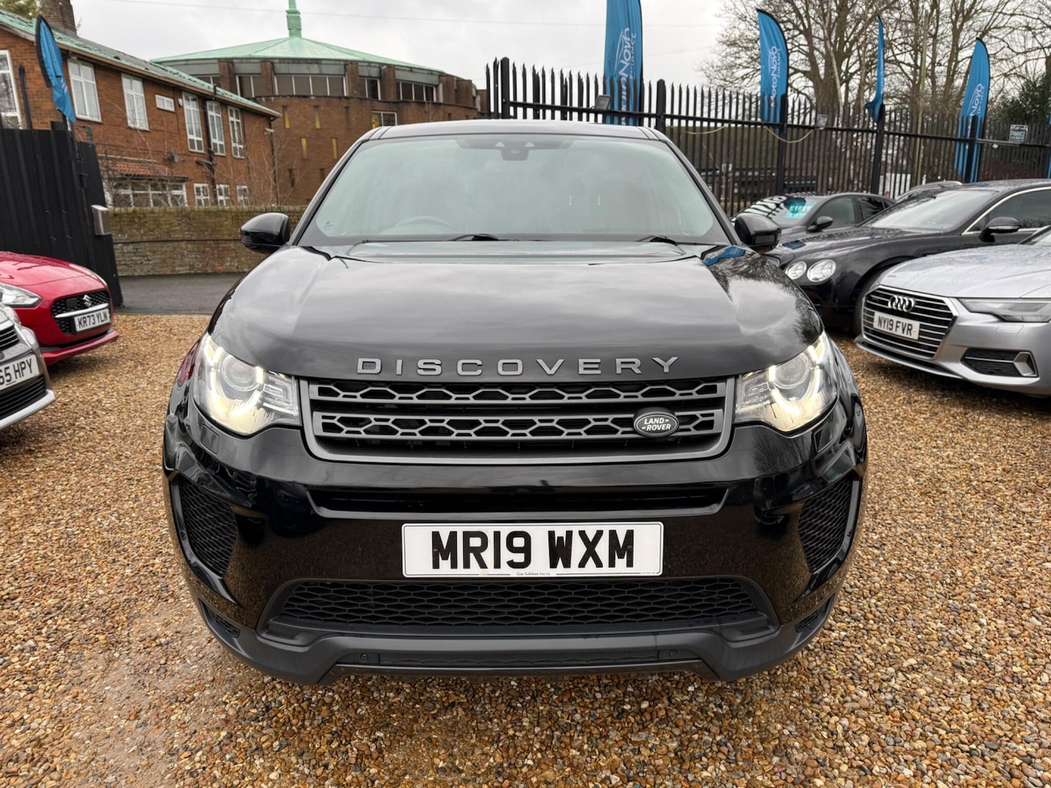Used Land Rover Discovery Sport for sale - 77723529: Photo 2
