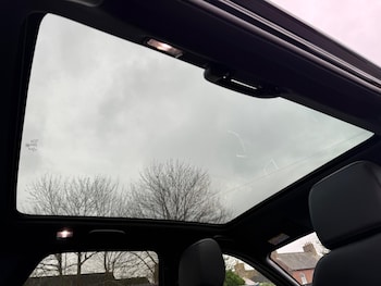 Used Land Rover Discovery Sport 2019 for sale - 77723529: Photo