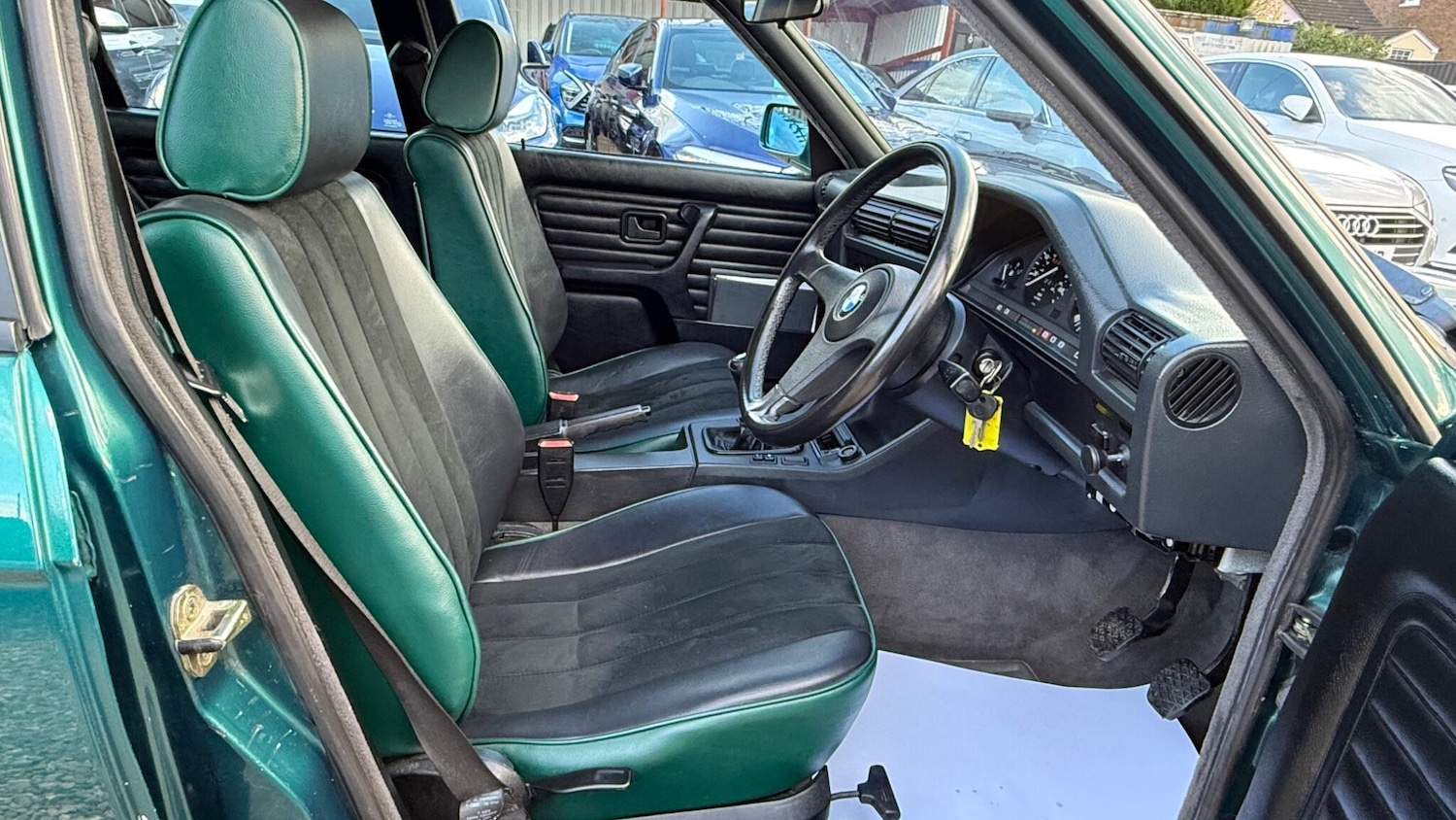 Used BMW 3 Series 1993 for sale - 78034224: Photo 12