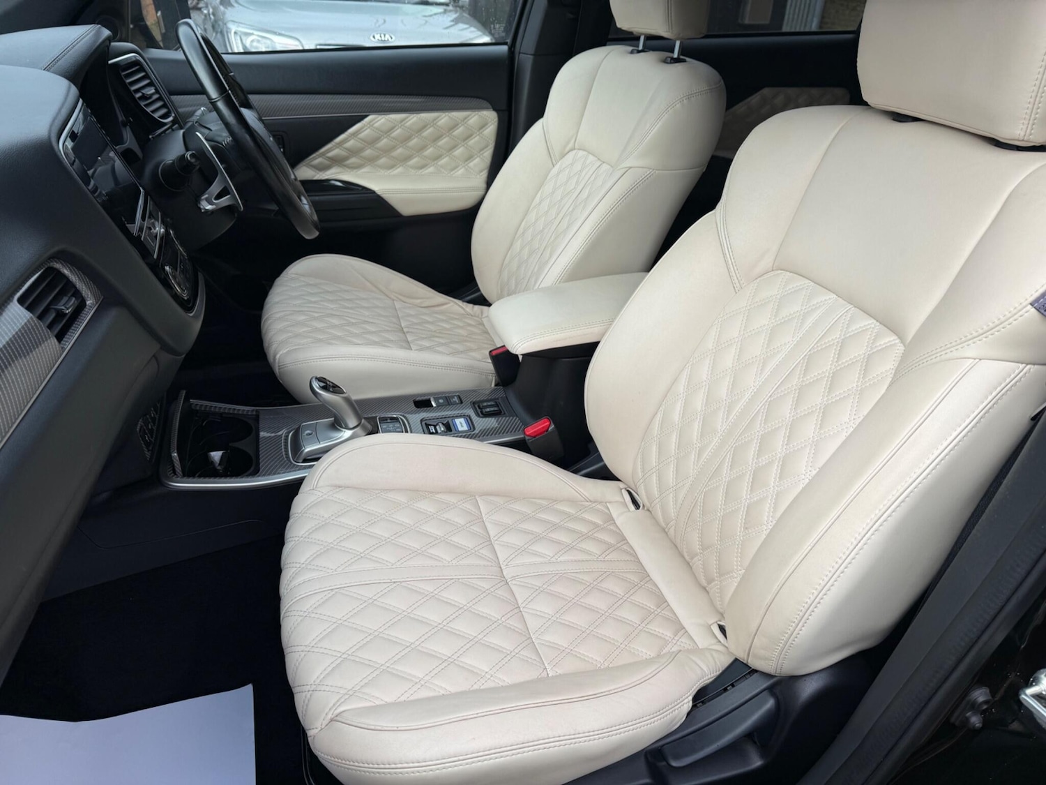 Used Mitsubishi Outlander for sale - 77769731: Photo 17